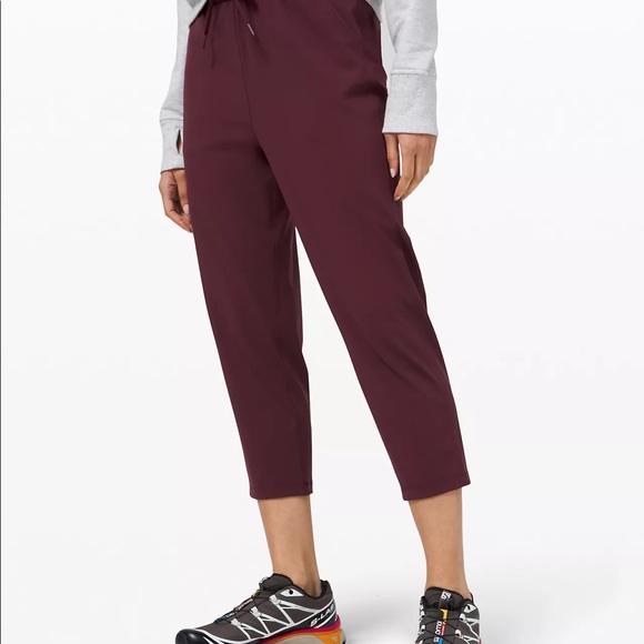 Lululemon keep moving crop new size 6 without tag - Picture 2 of 11